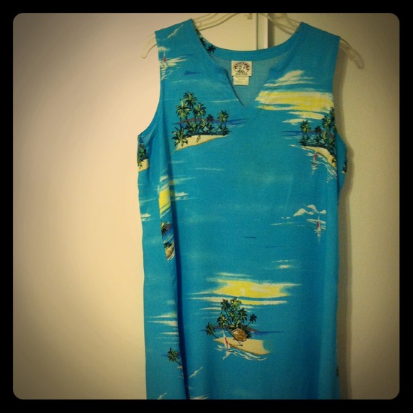Blue Hawaiian beach cover up