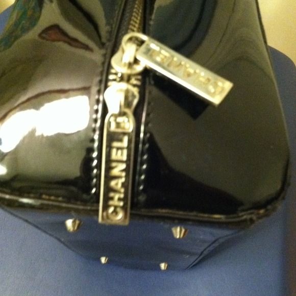 SOLD - Picture 3 of 4