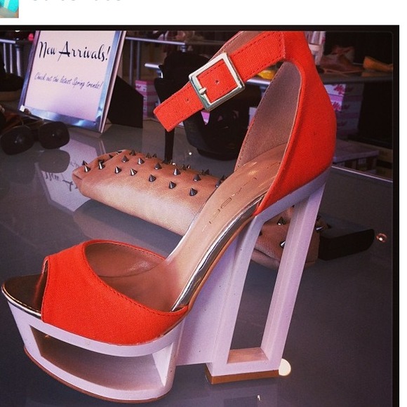 Orange Wedge