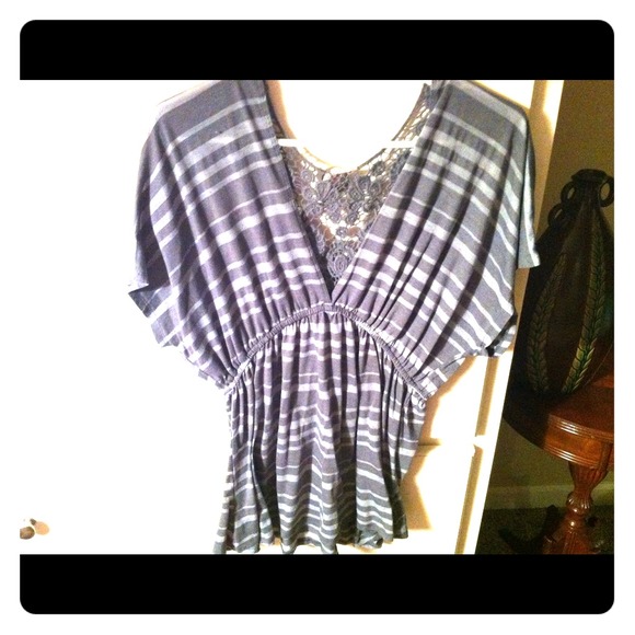 Grey kimono style top.