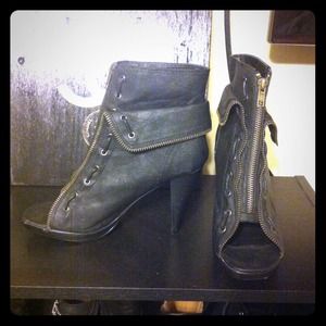 Charles Albert peep toe booties