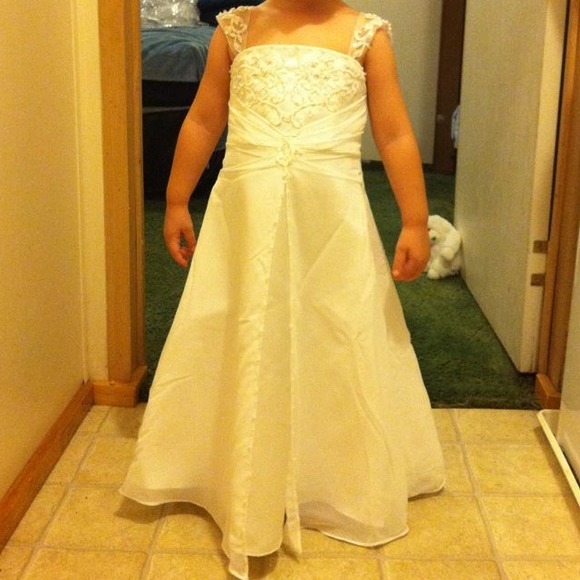 Flower girl dress. Size 2t