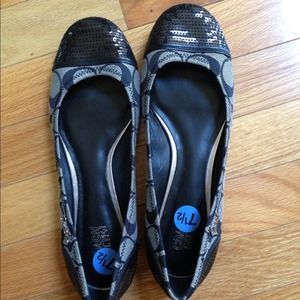 Coach flats
