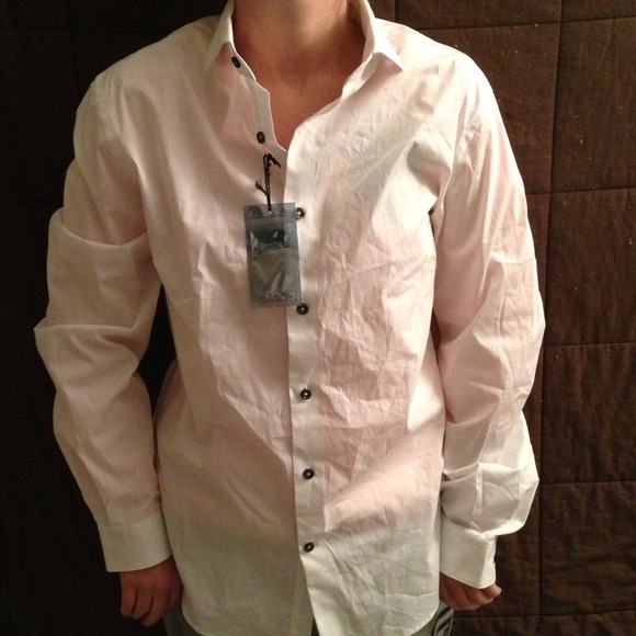 ❌SOLD❌ Men's Express Fitted White Button Up SOLD❌