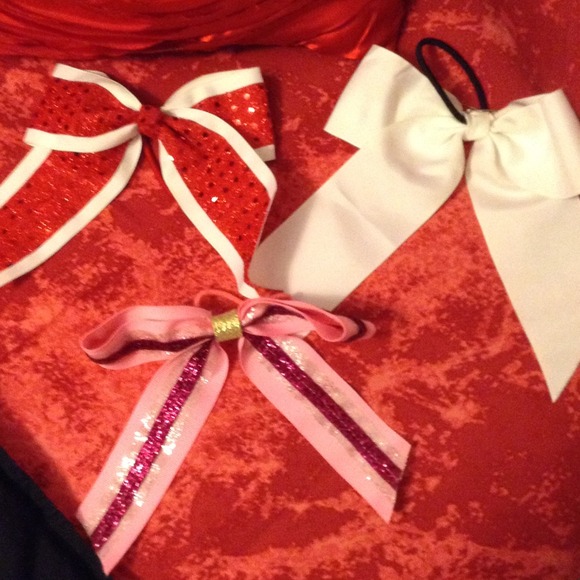 Cheer bow bundle - Picture 1 of 1