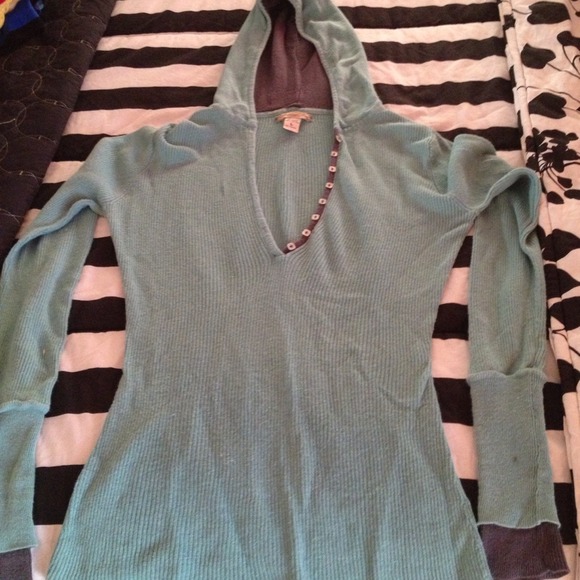 Long sleeve hoodie tshirt