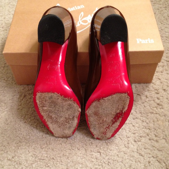 Authentic Christian Louboutin Jo - Brown - Picture 2 of 4