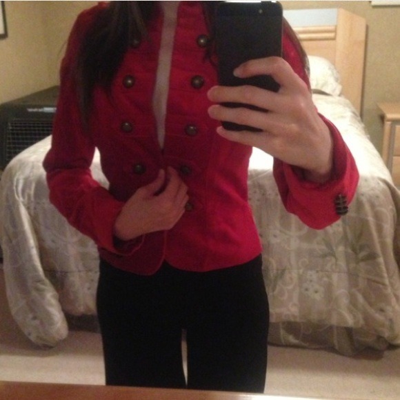 *** SOLD *** Red Velvet H&M Jacket NWOT - Picture 2 of 4