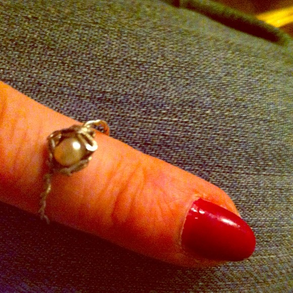 Handmade stirling silver pearl ring