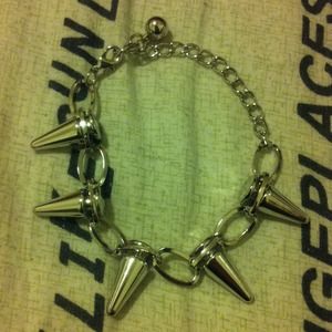 ☆Reduced!☆ Silver spike bracket