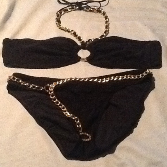 Beautiful black bikini?????reduced????