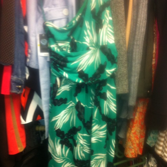 One shoulder maxi