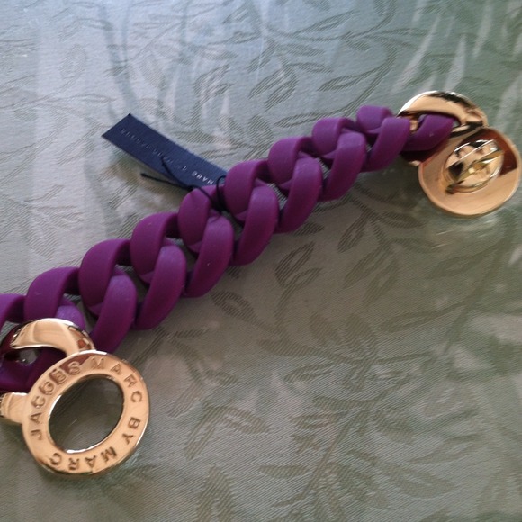❌SOLD❌💜 Marc by Marc Jacobs Lock Bracelet - Picture 3 of 3