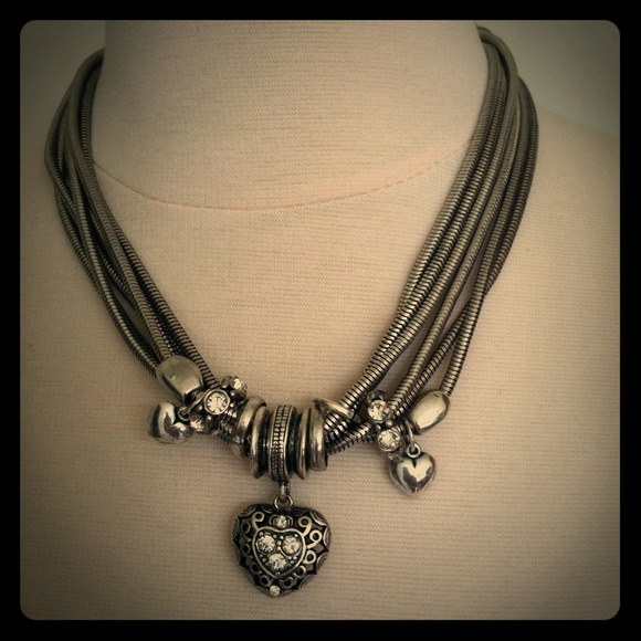 Jewelry - Chunky statement necklace