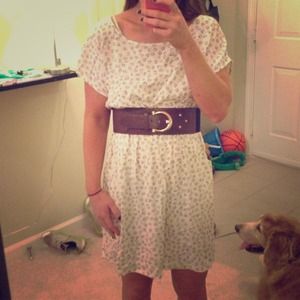 🚫SOLD🚫Forever 21 white sleeve dress