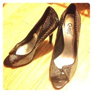 Silver and black sparkle pumps