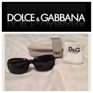⭐️D&G black sunglasses
