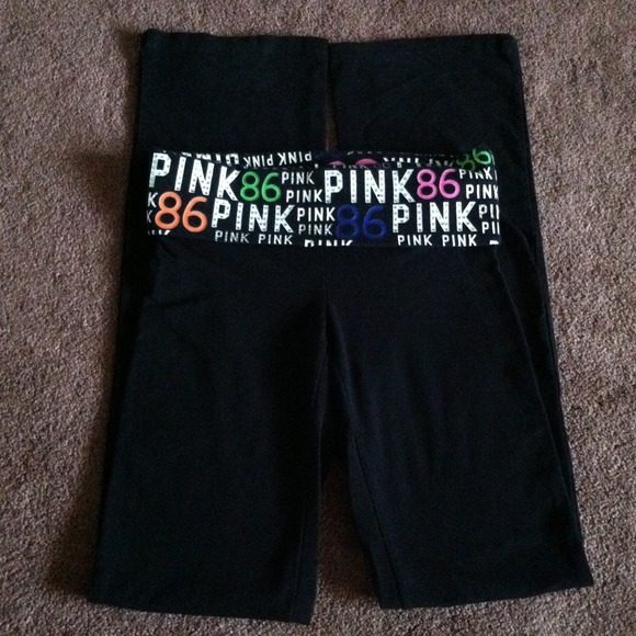 Victoria's Secret Pants - Pink yoga pants XSM