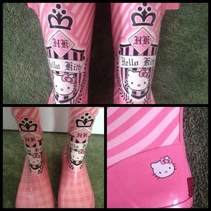 Hello kitty rain boots