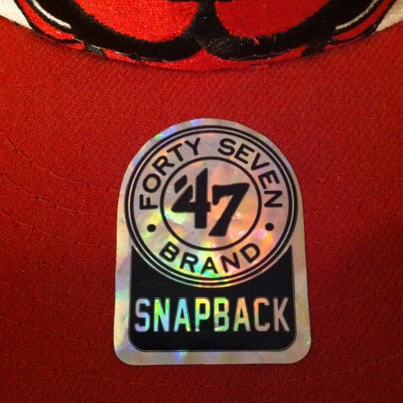 Bulls SnapBack - Picture 4 of 4