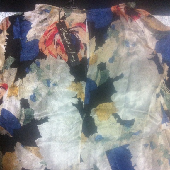 Rose Suvi Dress - Picture 3 of 4