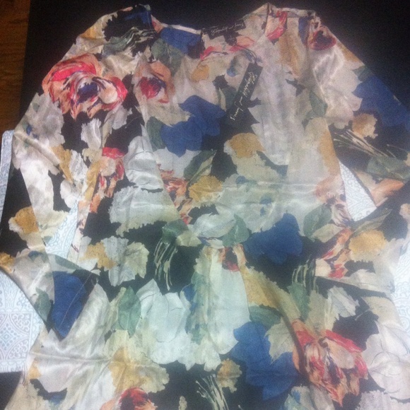 Rose Suvi Dress - Picture 4 of 4