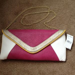 Steve Madden Clutch