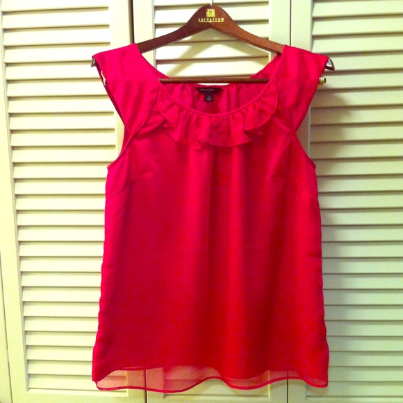 Fuchsia Banana Republic sheer overlay top