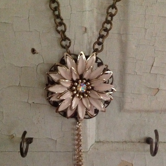 Handmade Jewelry - "Ally's Antics" necklace