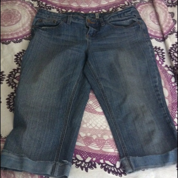 Cut off capris❌❌traded