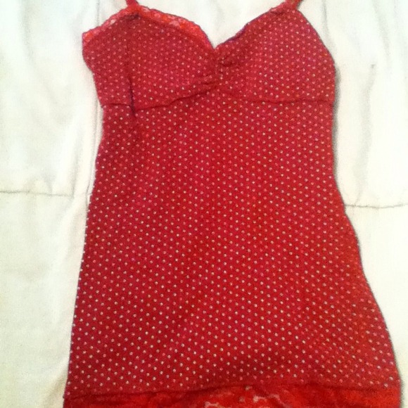 Cute maroon polka dot tank