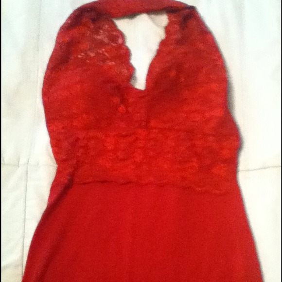 Classy dark red halter with lace detail!