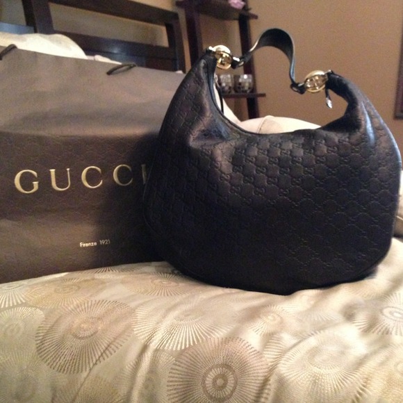 Gucci Handbags - 💯Authentic GG twin large hobo with interlocking G