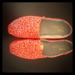New Leopard Toms **ON HOLD**