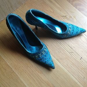 Splash high heels size 8 worn once.