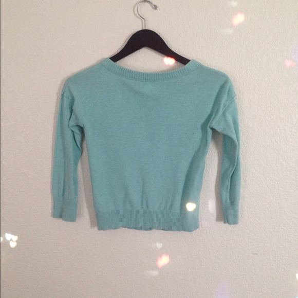 Is this want you mint sweater - Picture 2 of 2