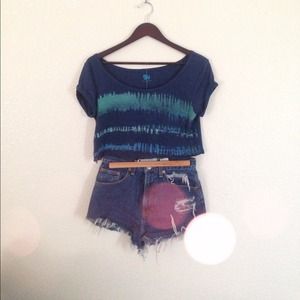 Sea what happens crop top