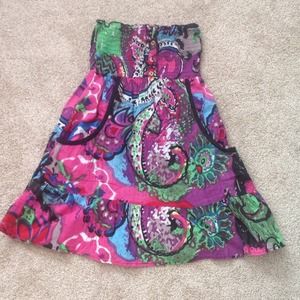 *SOLD* Bright dress with pockets