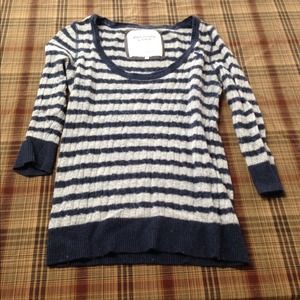 Abercrombie & Fitch Sweater!