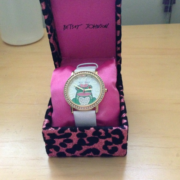 Sold!!!! 👏👍😁 - Picture 2 of 4