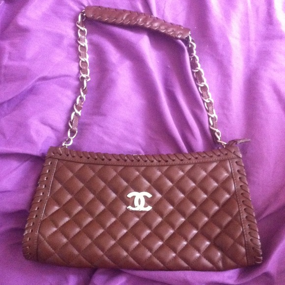Chanel purse