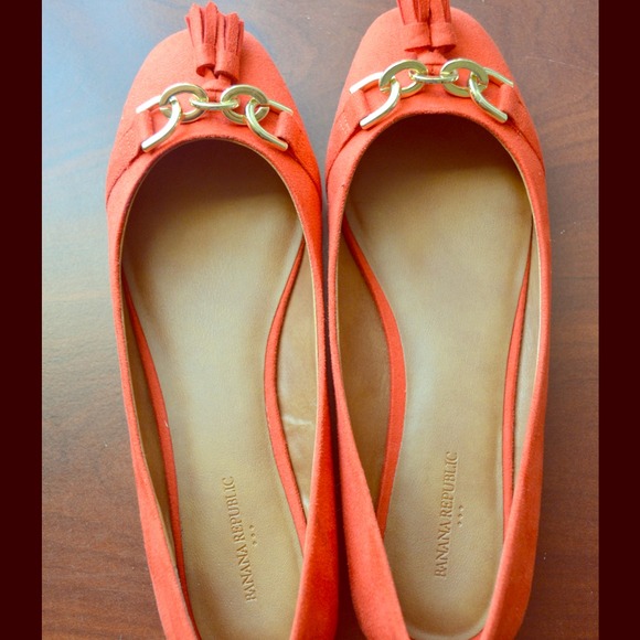 Sold! BR Orange Flats w/ Tassel & Gold