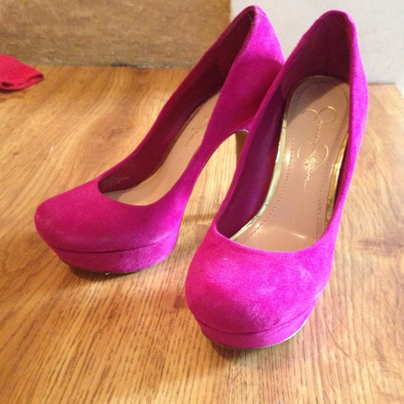 🚫🚫SOLD🚫🚫jessica Simpson hot pink pumps