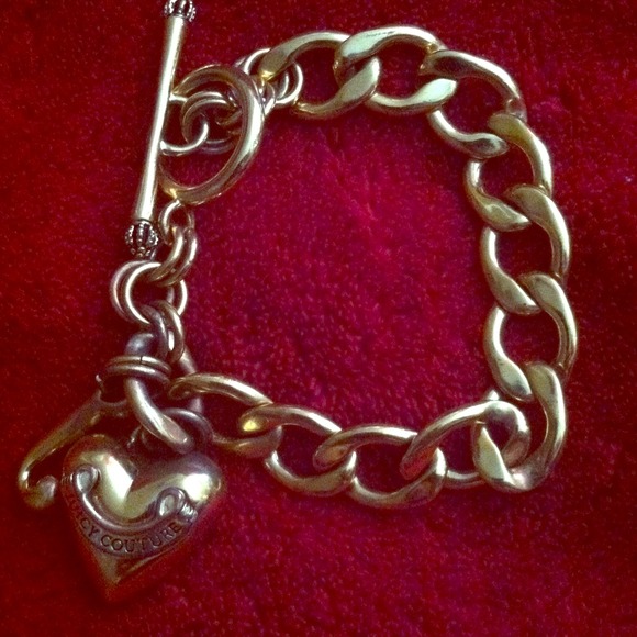 💢SOLD💢Juicy Couture Gold Heart Bracelet