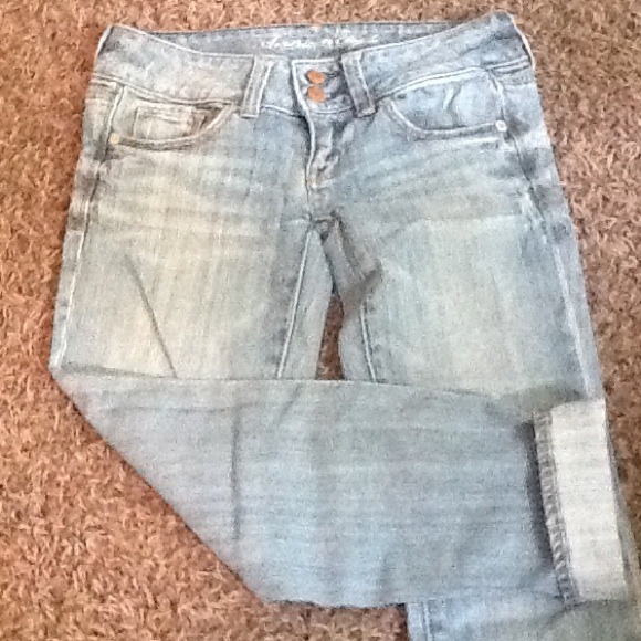 American eagle capris!