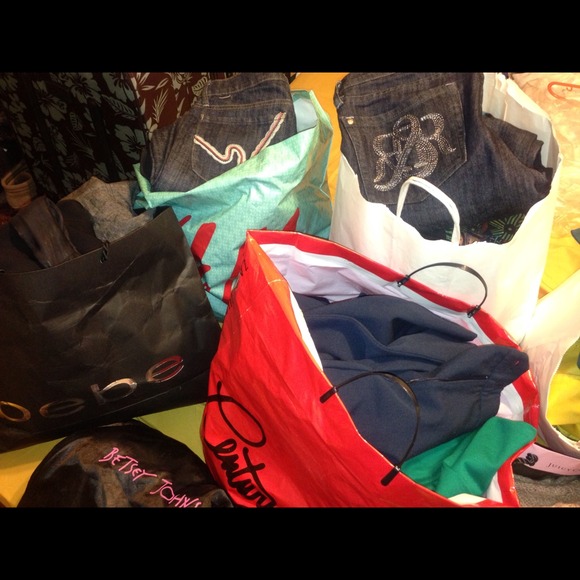 🌺Spring Out ♻Summer In Sale 🌺 - Picture 3 of 4