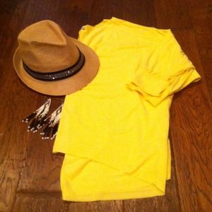 Casual hi lo yellow top