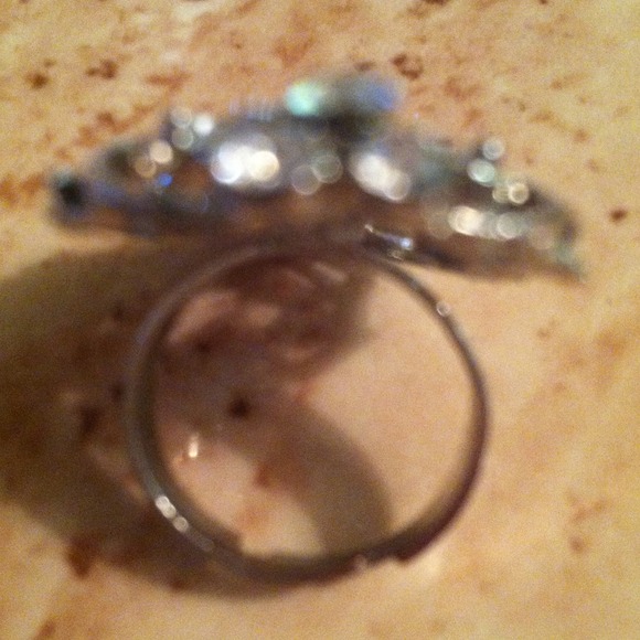 Ring - Picture 2 of 2
