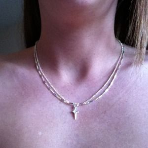 Cross multilayer necklace