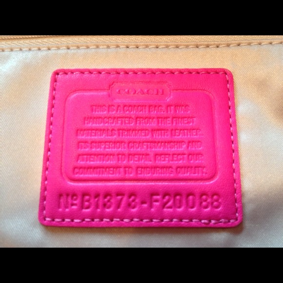 COACH NWT Ashley Dotted Op Hippie Crossbody F20088 - Picture 4 of 4
